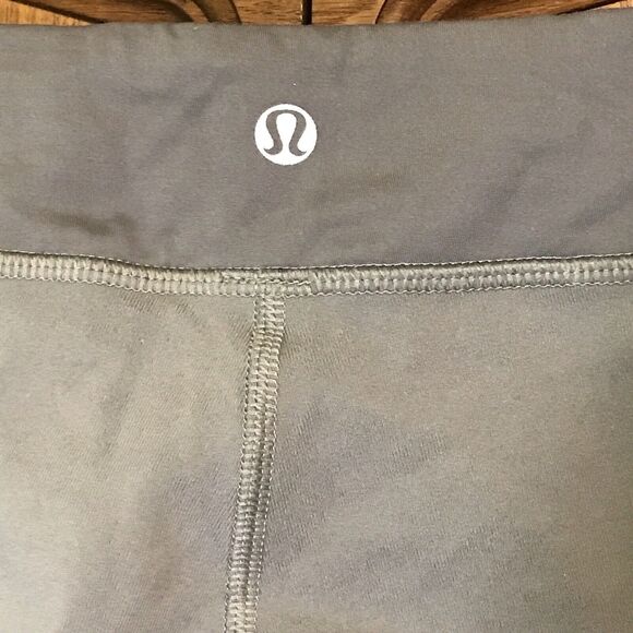 Lululemon Activewear Pants Women's 6 Tall Bi-tone Gray Flare Leg Yoga Leggings - Picture 1 of 10